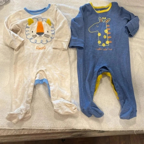 Sterling baby one piece 6 Months - set of 2 - Picture 1 of 10